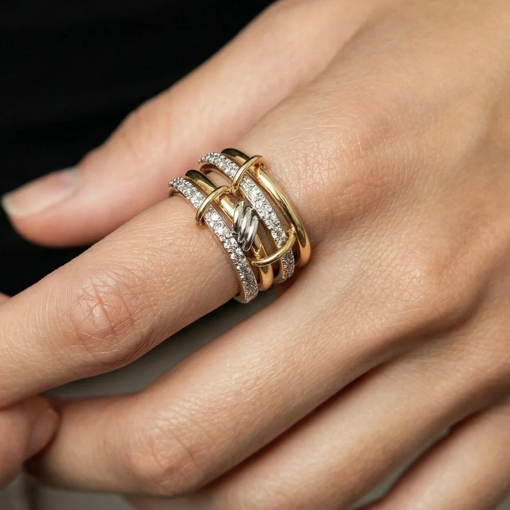 💍 Bague Élégance Bicolore en Acier Inoxydable & Zircons