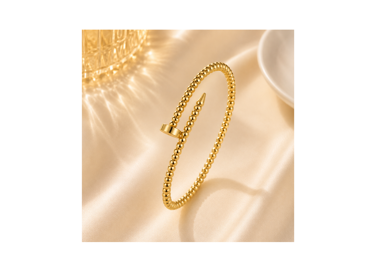 Bracelet Clou Élégance Doré